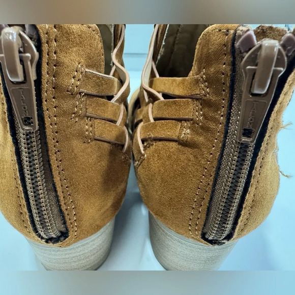 LC Lauren Conrad Brown Ankle Boots Women's Size 10 M - Picture 3 of 5